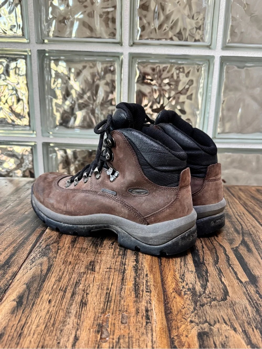 Men's $140 Hi-Tec Altitude IV Leather Brown Waterproof Hiking Boots 9.5